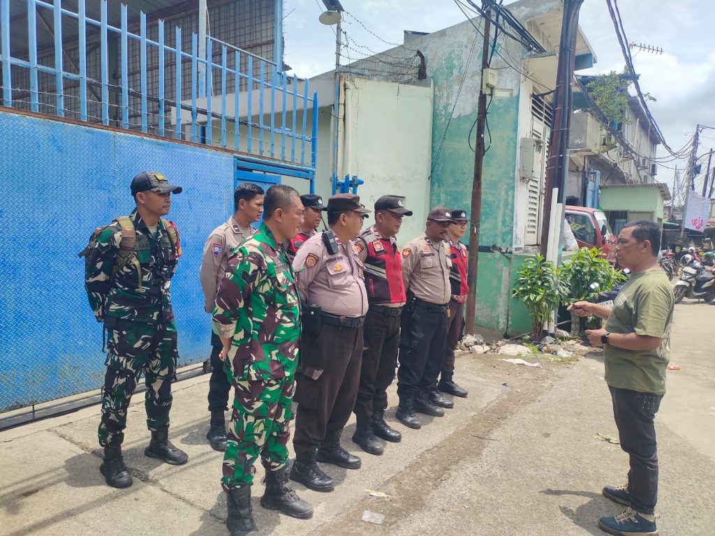 APEL PELAYANAN SITA EKSEKUSI PN JAKARTA UTARA, PETUGAS SIAGA DI KAPUK MUARA