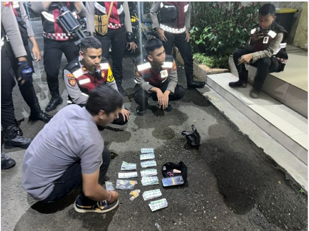 Satgas Anti Tawuran Amankan Pelaku Transaksi Obat Terlarang di Palmerah