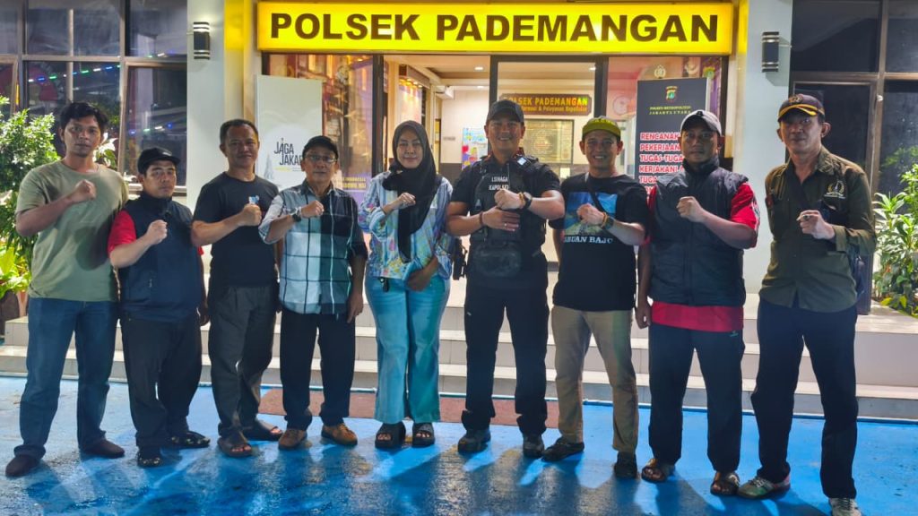 Polsek Pademangan Gelar Apel dan Patroli KRYD Bersama Masyarakat, Antisipasi Tawuran dan Balap Liar