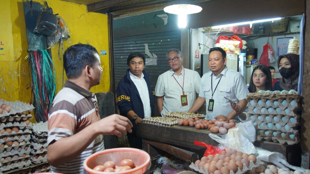 Ditreskrimsus Polda Metro Cek Harga dan Stok Sembako di Rawamangun Jelang Lebaran