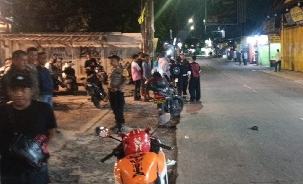 Aksi Humanis Iptu Gatot, Bubarkan Kerumunan Balap Lari di Jatimakmur Lewat Dialog