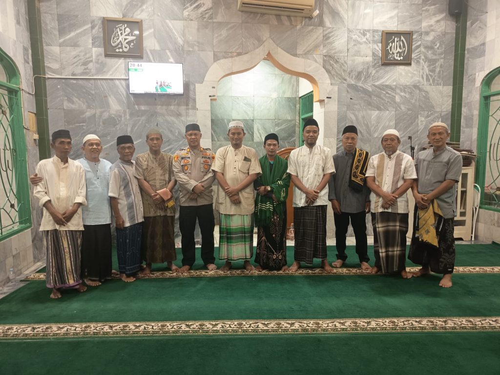 Tarling di Musholla Al Amin, Kapolsek Bekasi Barat Ingatkan Bahaya Lomba Lari Liar dan Tawuran