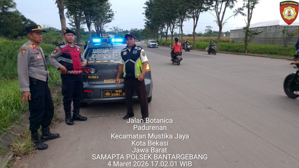 UNIT SAMAPTA POLSEK BANTAR GEBANG LAKSANAKAN PATROLI PEMANTAUAN PASAR TUMPAH DI WILAYAH HUKUM POLSEK BANTARGEBANG