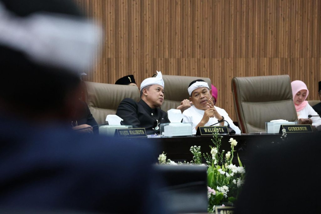 Kabar Gembira! KDM – Mastri Bakal Revitalisasi Lapangan Pondok Gede!