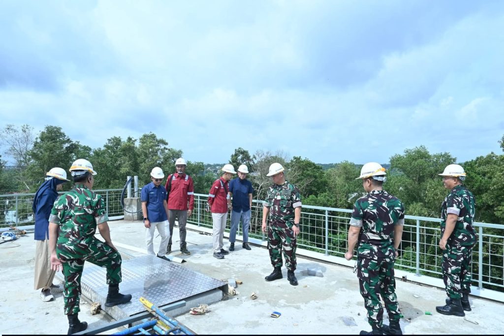 Perkuat Sistem Pertahanan Udara, Askomlek Kasau Tinjau Pembangunan Satuan Radar Banjarbaru