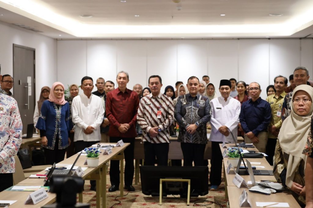 Sekda Kota Bekasi Hadiri Forum Diskusi Aktual Kemendagri Bahas Sinergi Pengendalian Pencemaran Udara
