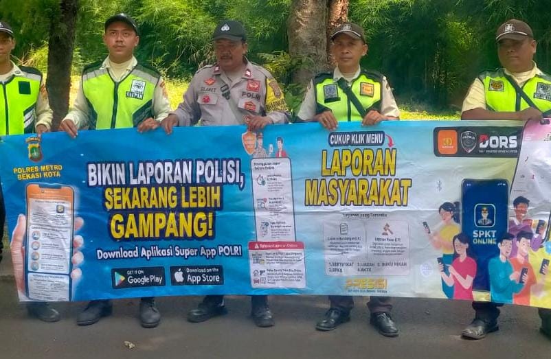 Polsek Medansatria Sosialisasikan Aplikasi ‘Lapor Polisi Gampang’ di Harapan Indah