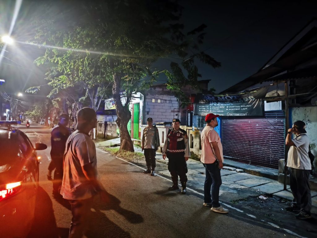 Persempit Ruang Gerak Kriminal, Wakapolsek Koja Pimpin Operasi KRYD Hingga Dini Hari