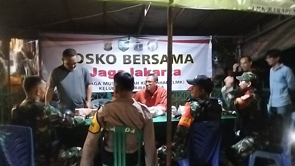 Perkuat Keamanan Wilayah, Koramil 01/Jatinegara Gelar Patroli Gabungan Skala Besar di Jantung Jakarta Timur