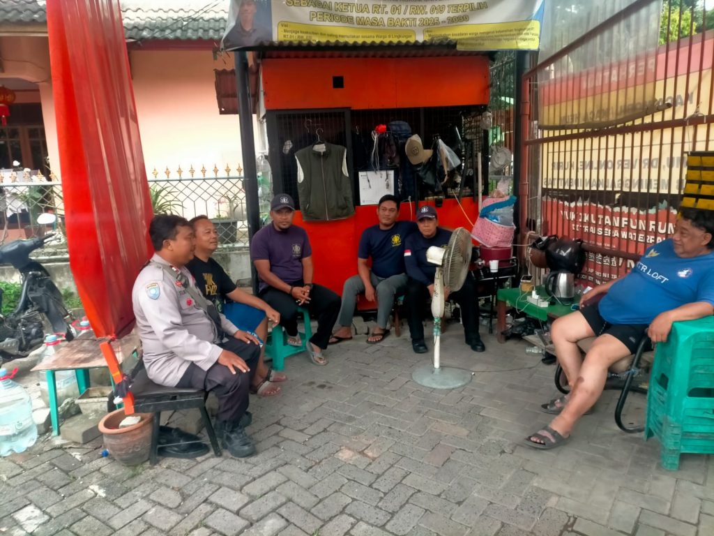 Upaya Preventif Polsek Medan Satria: Sambangi Tokoh Lingkungan di Pejuang Guna Jaga Kondusivitas