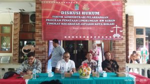 Kawal Program ‘RW Keren’, Kejari Kota Bekasi Bekali Pengurus RW Jatiasih Pemahaman Hukum