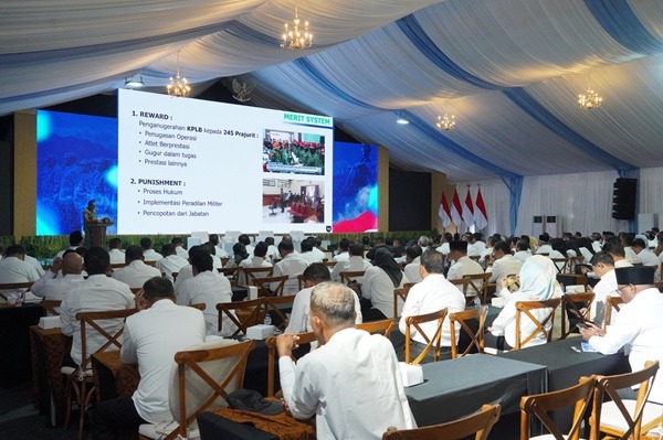 Panglima TNI Sinergikan TNI dan Pemda untuk Percepatan Pembangunan di Daerah