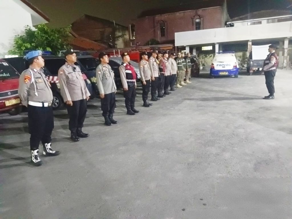 Polsek Cilincing Gelar Apel dan Patroli KRYD, Antisipasi Tawuran dan Gangguan Kamtibmas