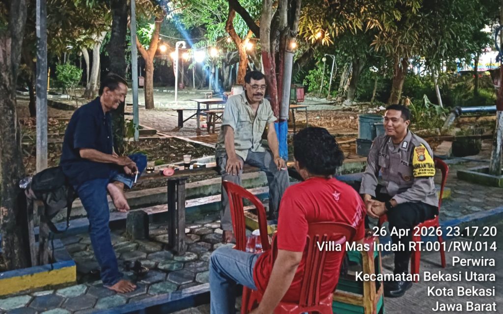 Bhabinkamtibmas Polsek Bekasi Utara Laksanakan Monitoring Kewilayahan Antisipasi Guantibmas