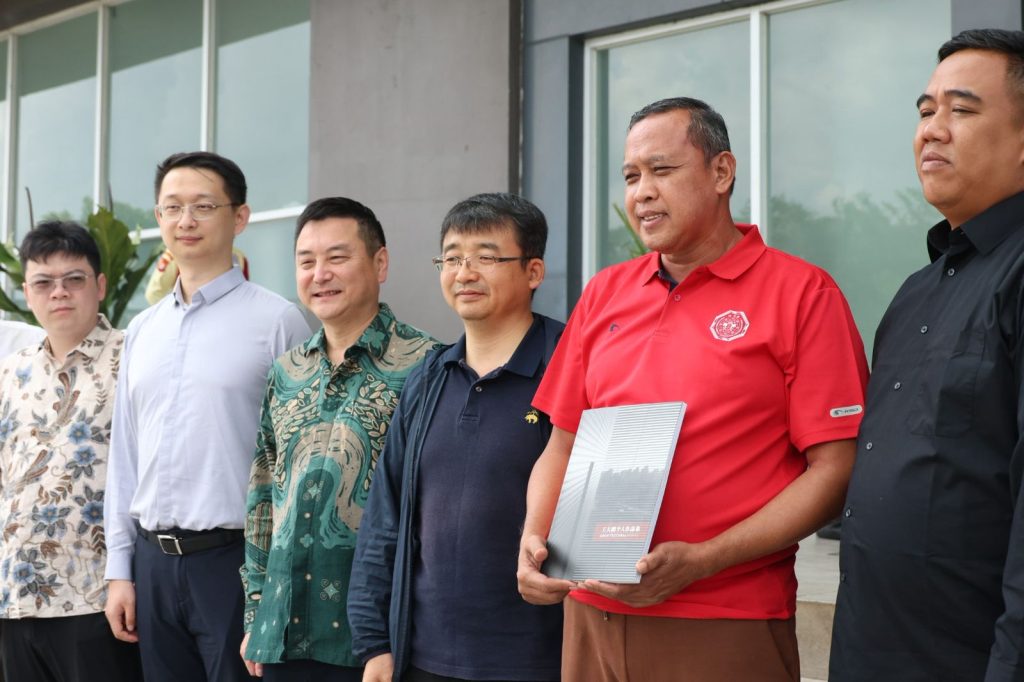 Tri Adhianto Hadiri Pemaparan Desain PSEL Bekasi, Dorong Percepatan Pengolahan Sampah Jadi Energi Listrik