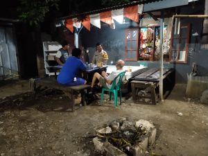 Perkuat Keamanan Lingkungan, Polsek Jatisampurna Sambangi Pos Kamling di Jatiranggon